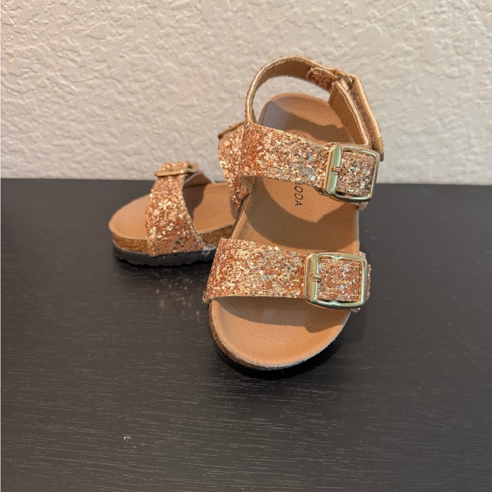 Glittery Gold Kids Sandals